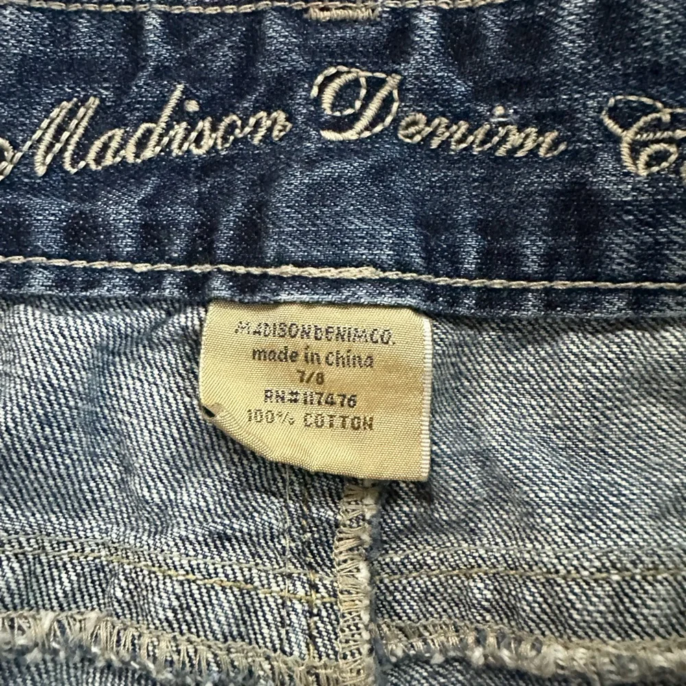 Madison Denim Company Jeans - Picture 6 of 12
